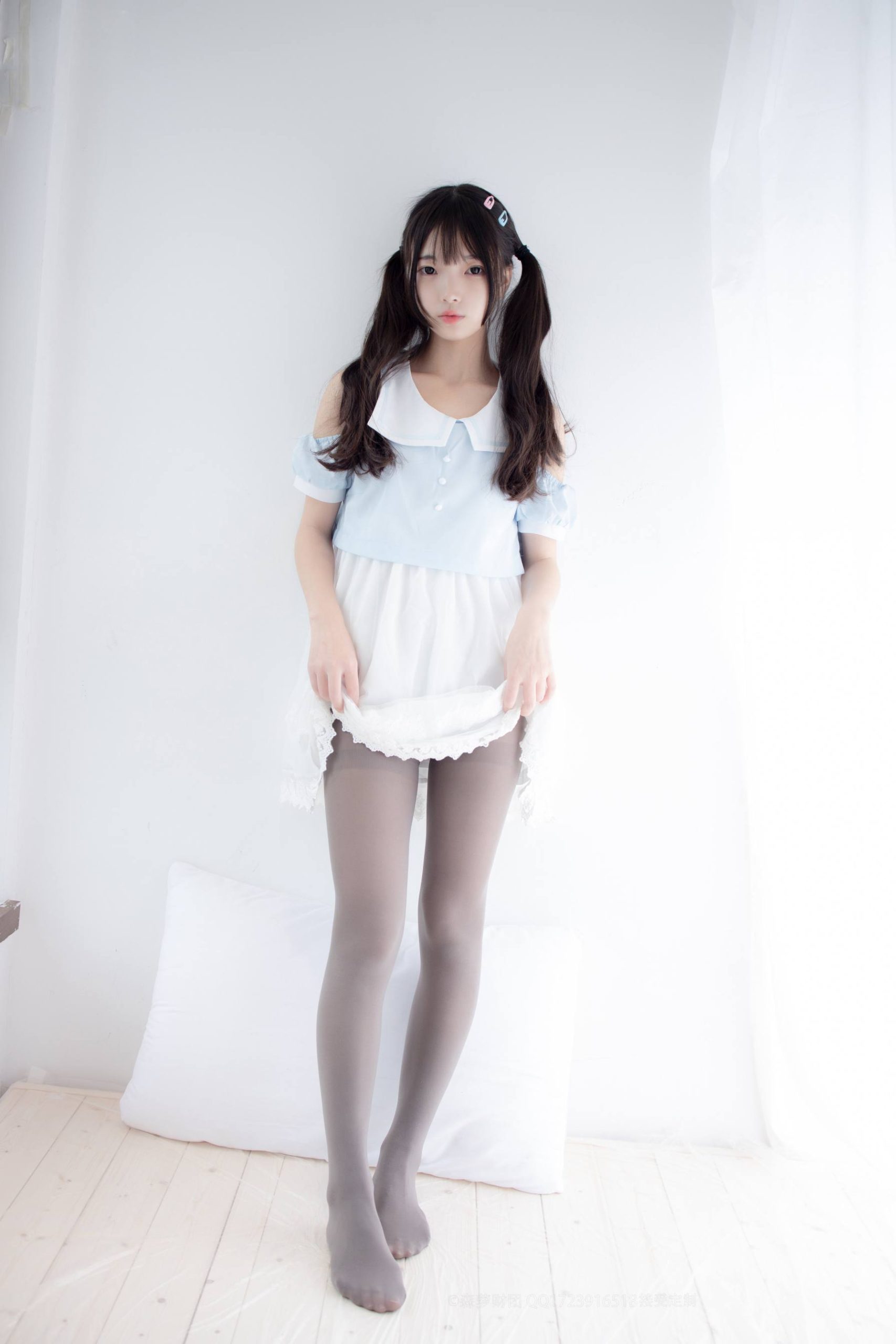 图片[4]-超级甜美的灰丝小姑娘【86P】20005-多丫图库