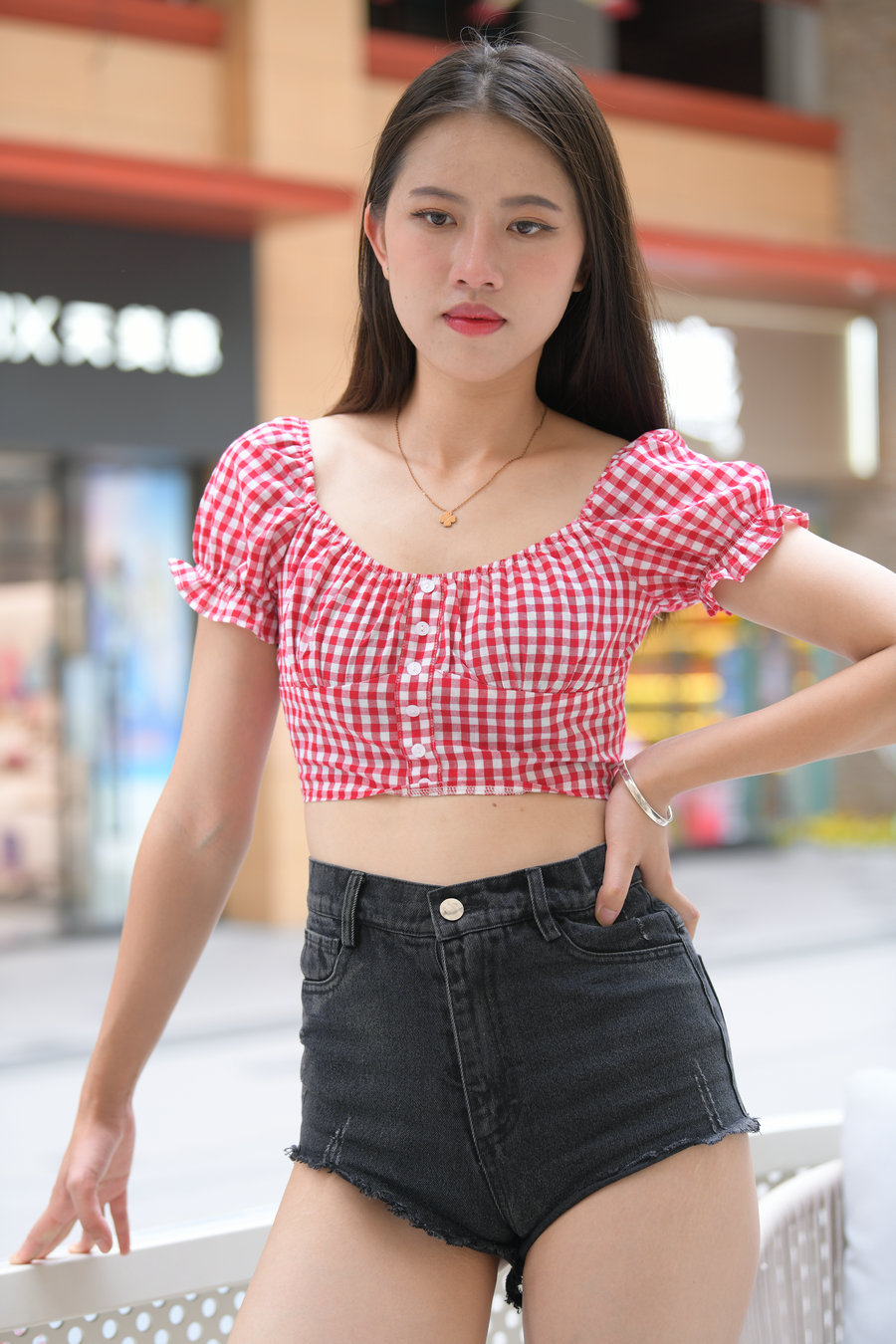 J1835 1131P2V-37.5GB-多丫图库