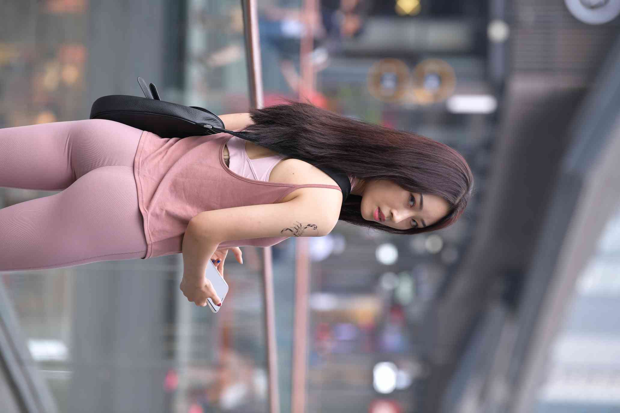 图片[2]-特别哇塞的瑜伽裤女人【217P】04018-多丫图库