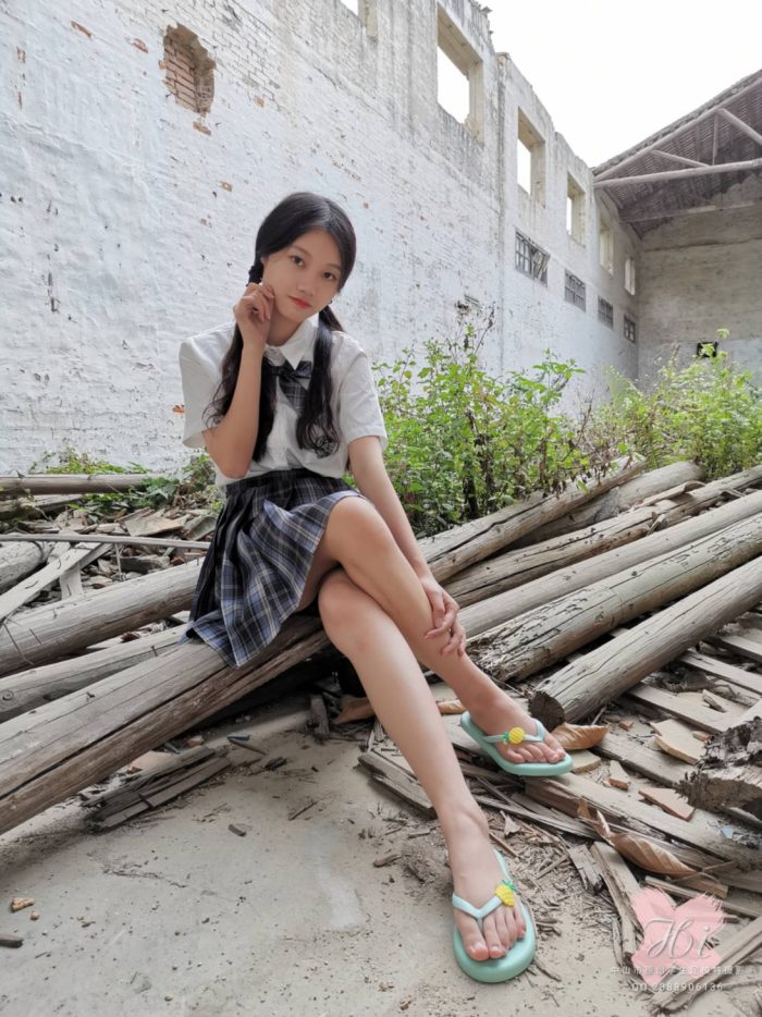 可爱的百褶裙双马尾女孩【167P】20029-多丫图库