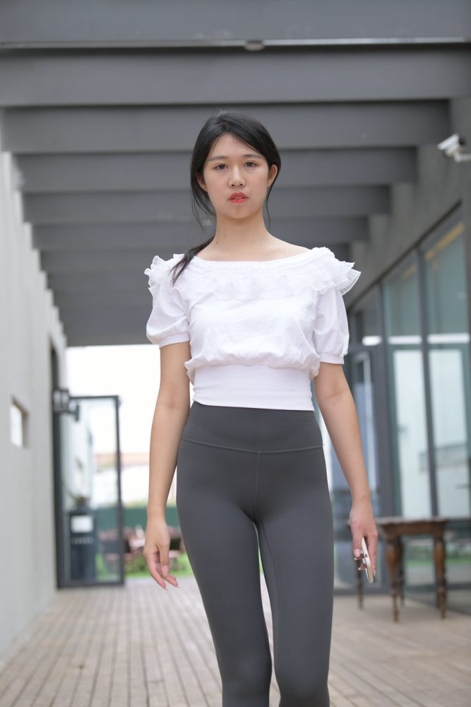 户外瑜伽女孩J3985 709P2V-34.2GB-多丫图库