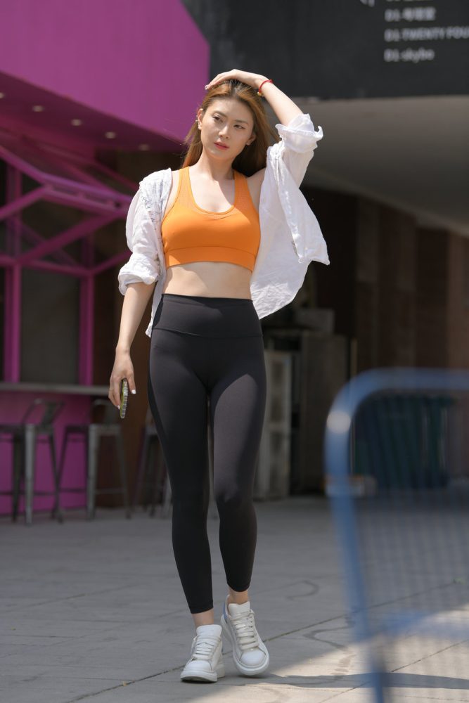 自信的瑜伽裤女孩J3670 712P-14.9GB-多丫图库