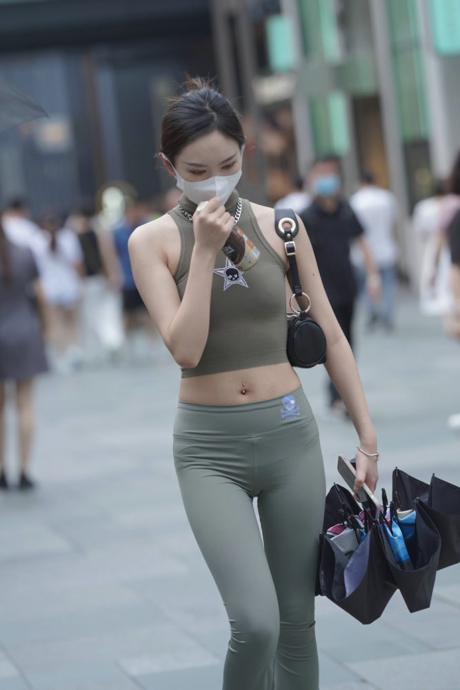 戴口罩的瑜伽裤小女人J3557 133P-1.43GB-多丫图库