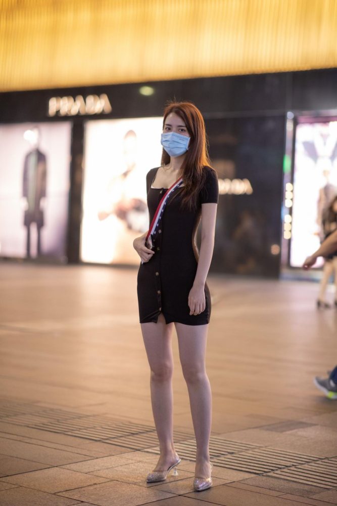 逛商场的黑色包臀裙美丽女孩【385P】00050-多丫图库