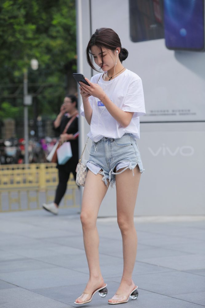 J2024 38P-316MB-多丫图库