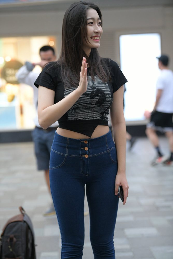 紧身牛仔裤女人J2784 240P-6.66GB-多丫图库