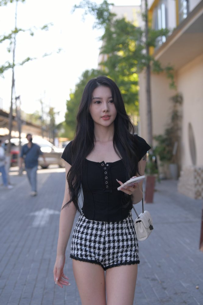 J3206 671P-14.5GB-多丫图库