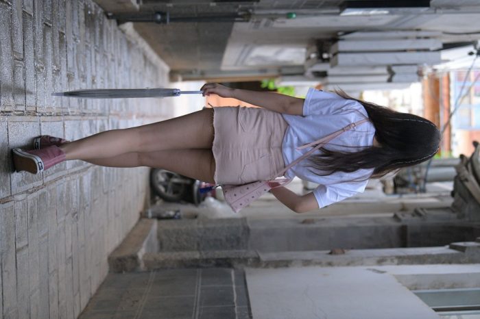 非常清纯甜美的短裙姑娘在逛街【458P】00052-多丫图库